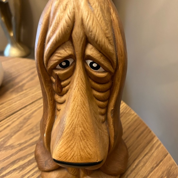 Vintage Brown Crying Basset Hound Mid Century Modern Ceramic Figurine MC… - Picture 2 of 11